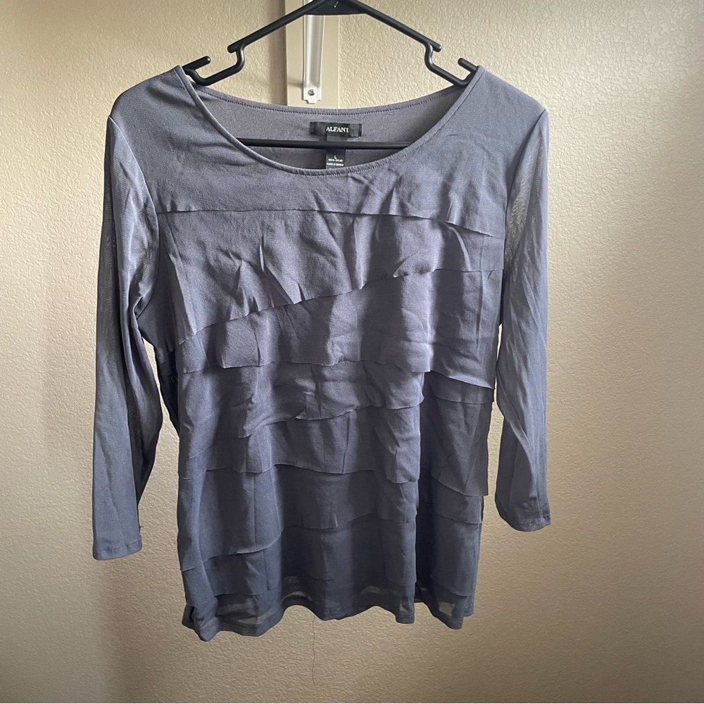 Alfani Gray Fitted 3/4 Sleeve Blouse